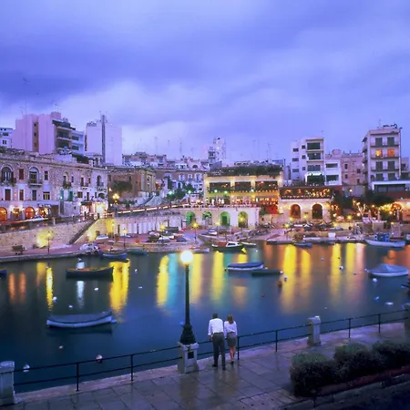 Magical Rooftop Penthouse * Sliema