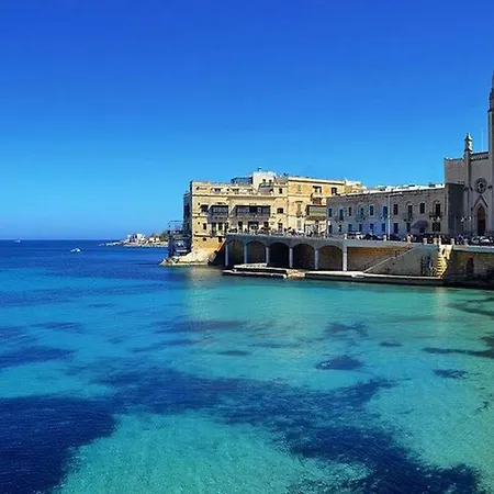 Magical Rooftop Penthouse Apartment Sliema
