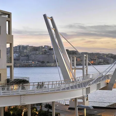 Magical Rooftop Penthouse Apartment Sliema
